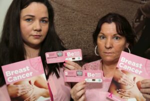 Kathleen Lawrence and Winnie McDonagh with smart card and information leaflet. ©Photo by Derek Speirs 
